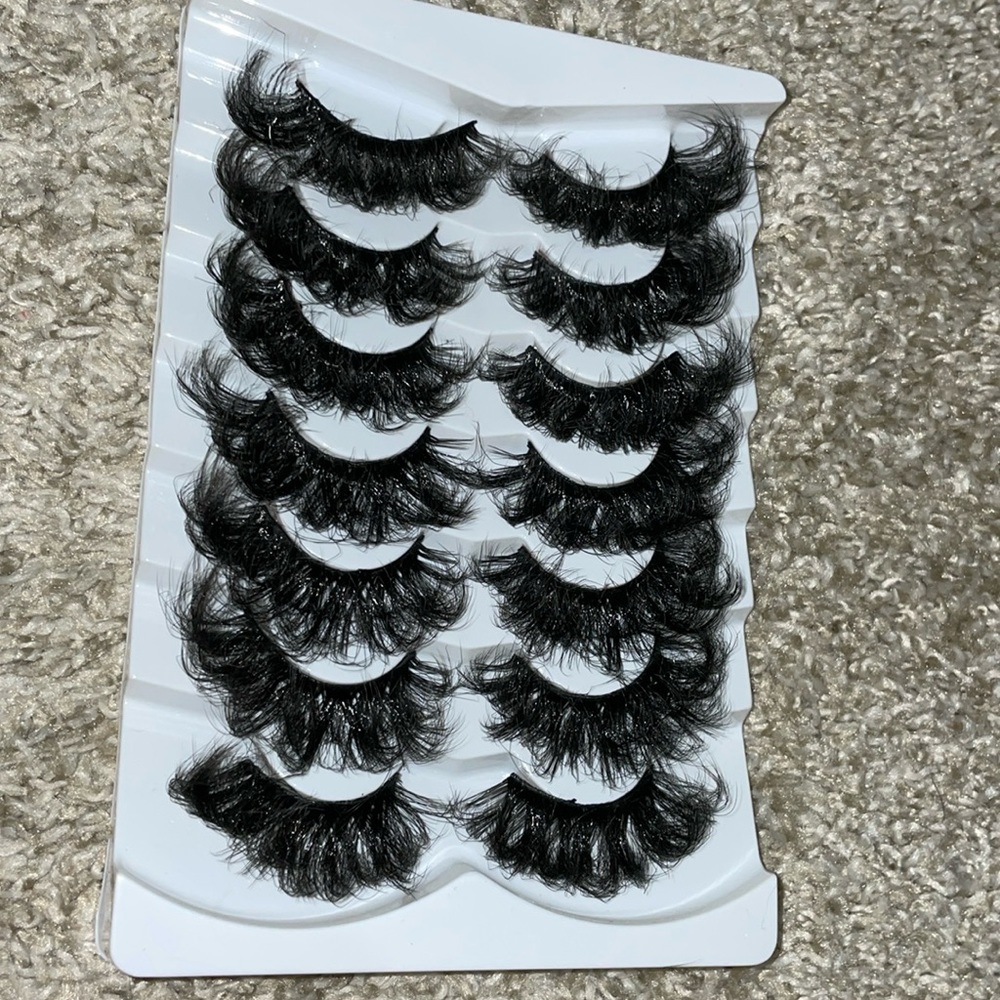 Super long lash strips and very curly